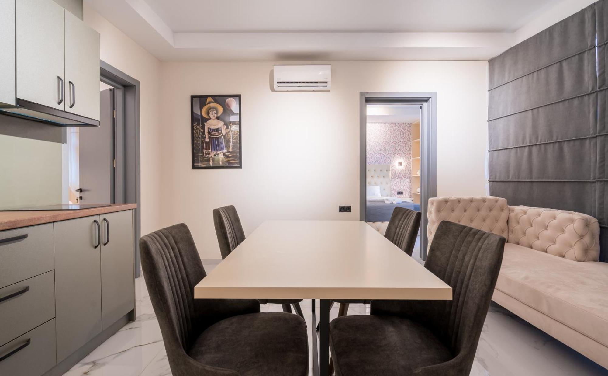 Luxury X By Umbrella Aparthotel Tbilisi ภายนอก รูปภาพ